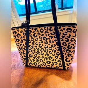 Kate Spade leopard print tote with‎ black interior!